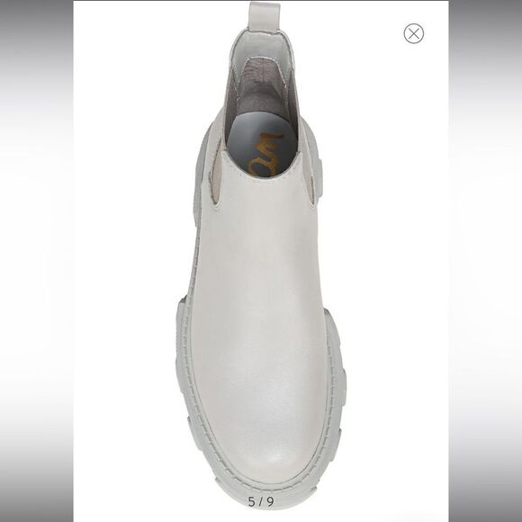 Daelyn Lug Sole Chelsea Boot - Picture 6 of 9